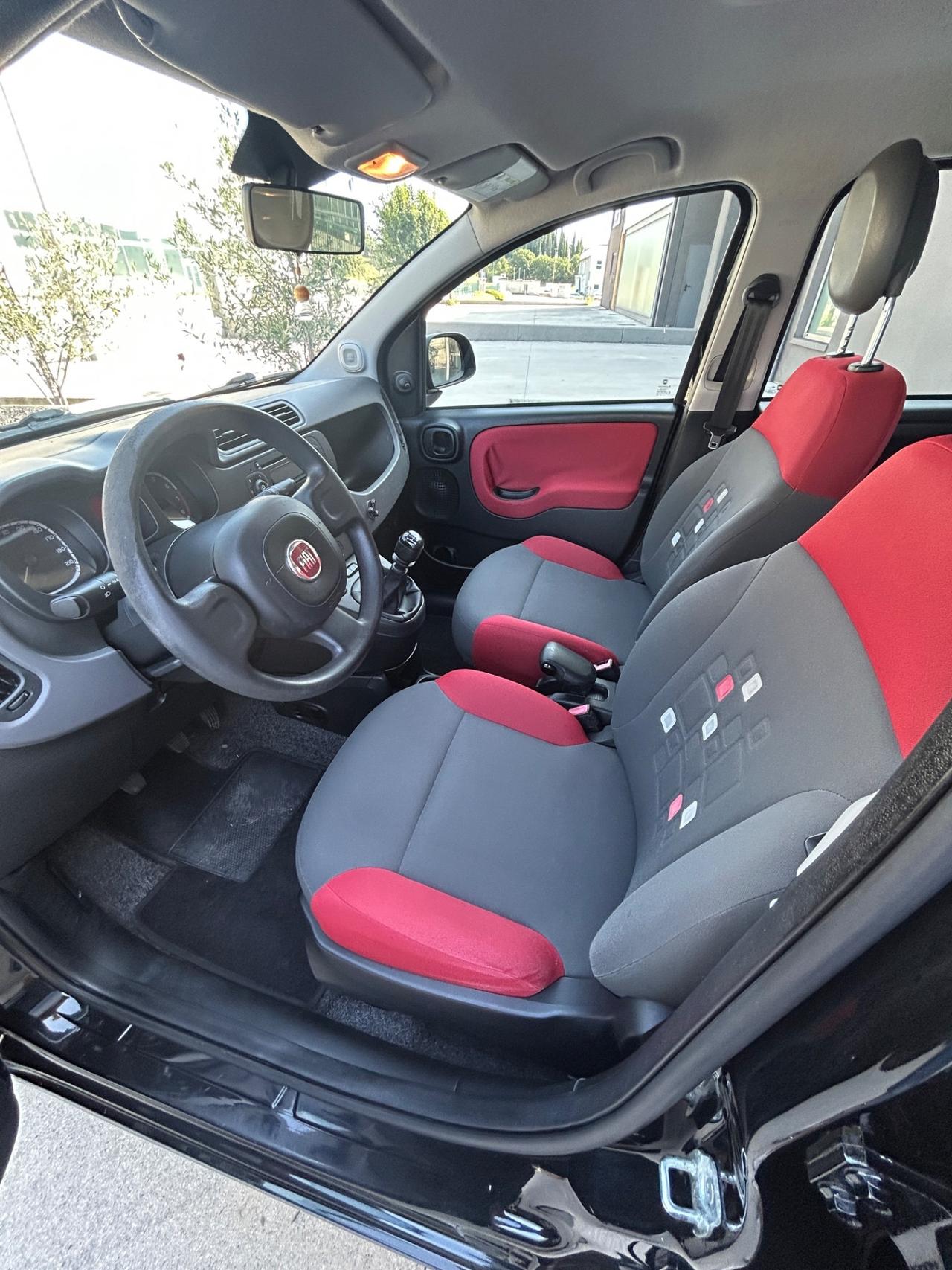 Fiat Panda 0.9 TwinAir Turbo Natural Power Lounge