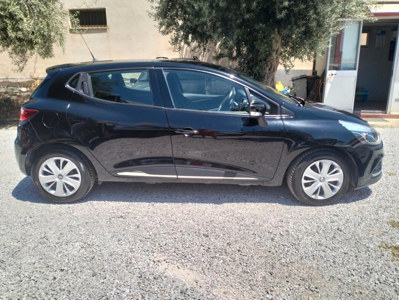 Renault Clio dCi 8V 90 CV 1.5 ENERGY Business