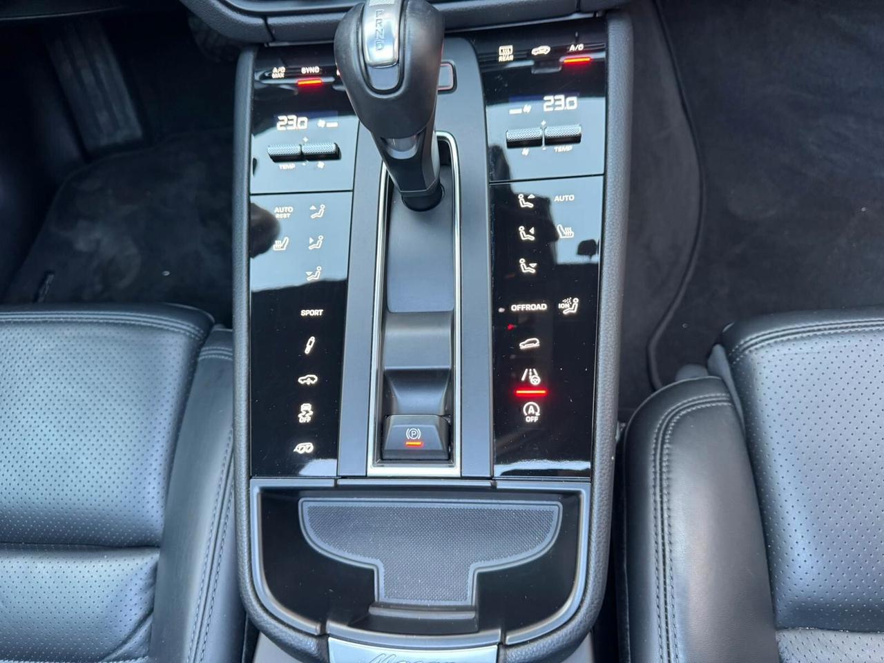 Porsche Macan 2.0 T tetto pasm full