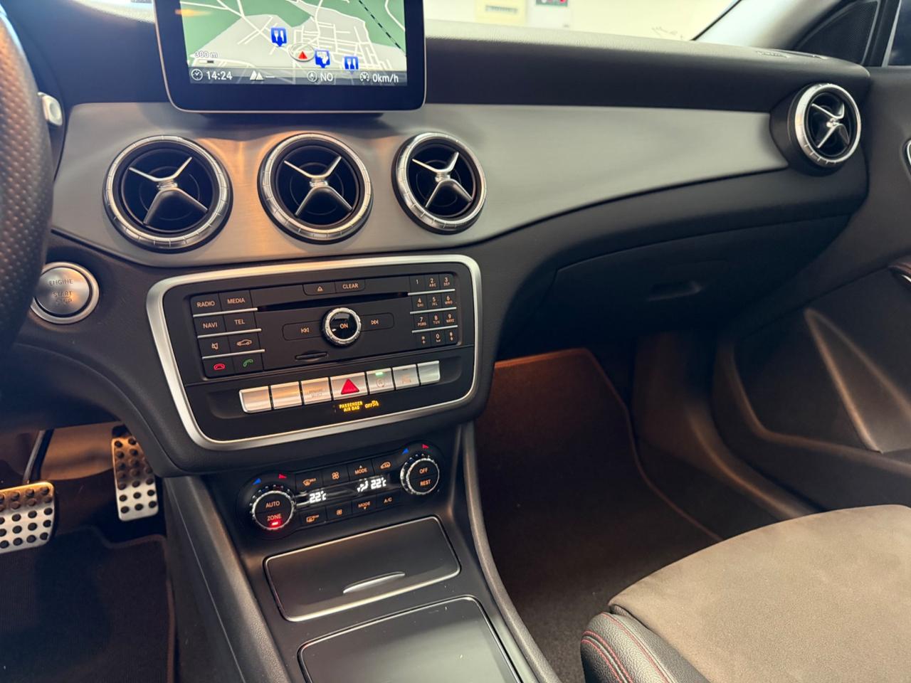 Mercedes-benz CLA 220 d S.W. 4Matic Automatic Premium AMG TETTO