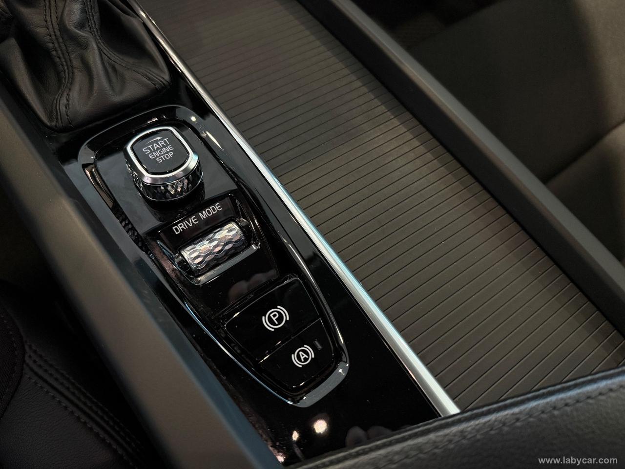 VOLVO V60 D3 Momentum Business