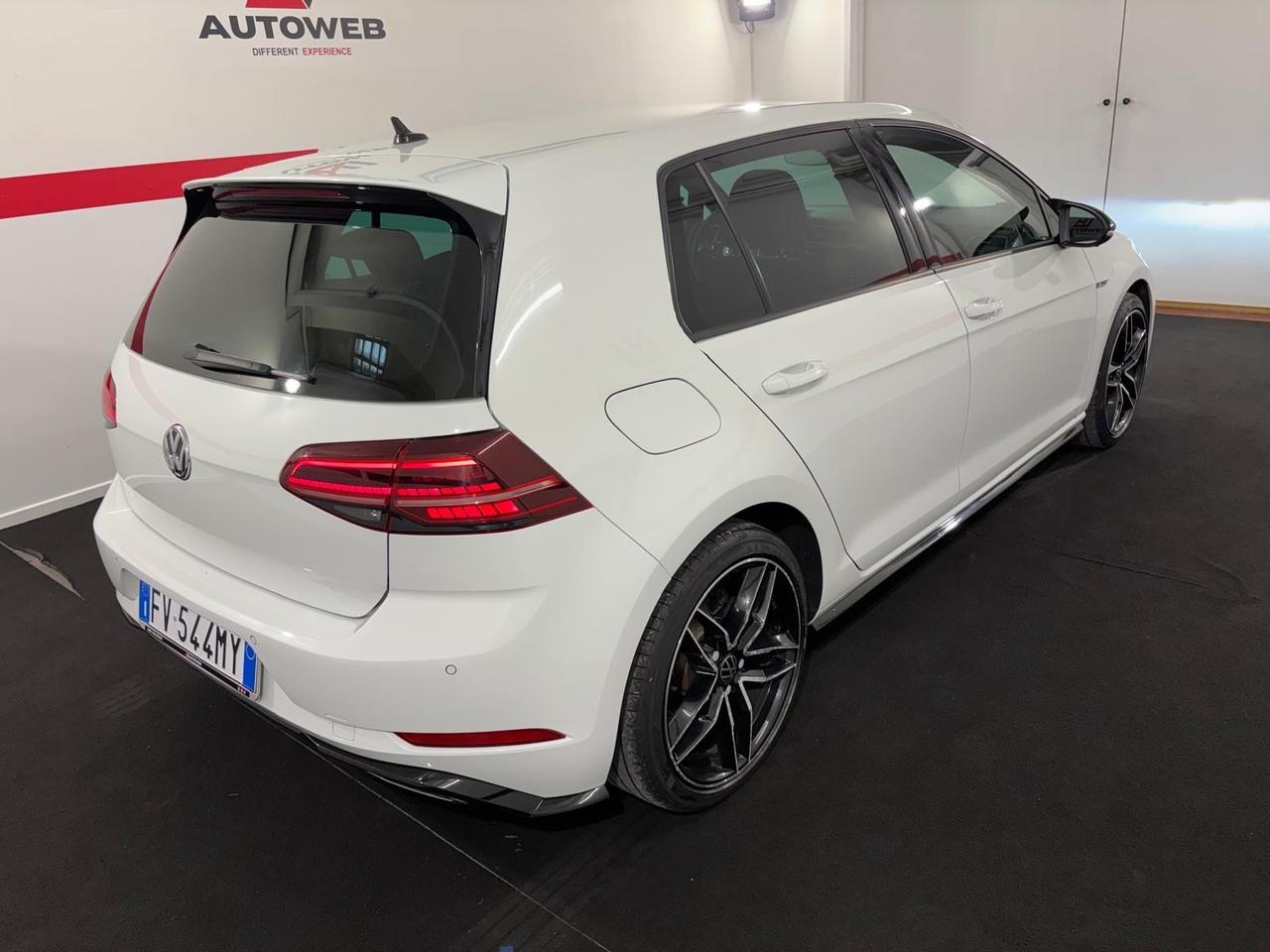 Volkswagen Golf R-LINE FULL OPTIONAL