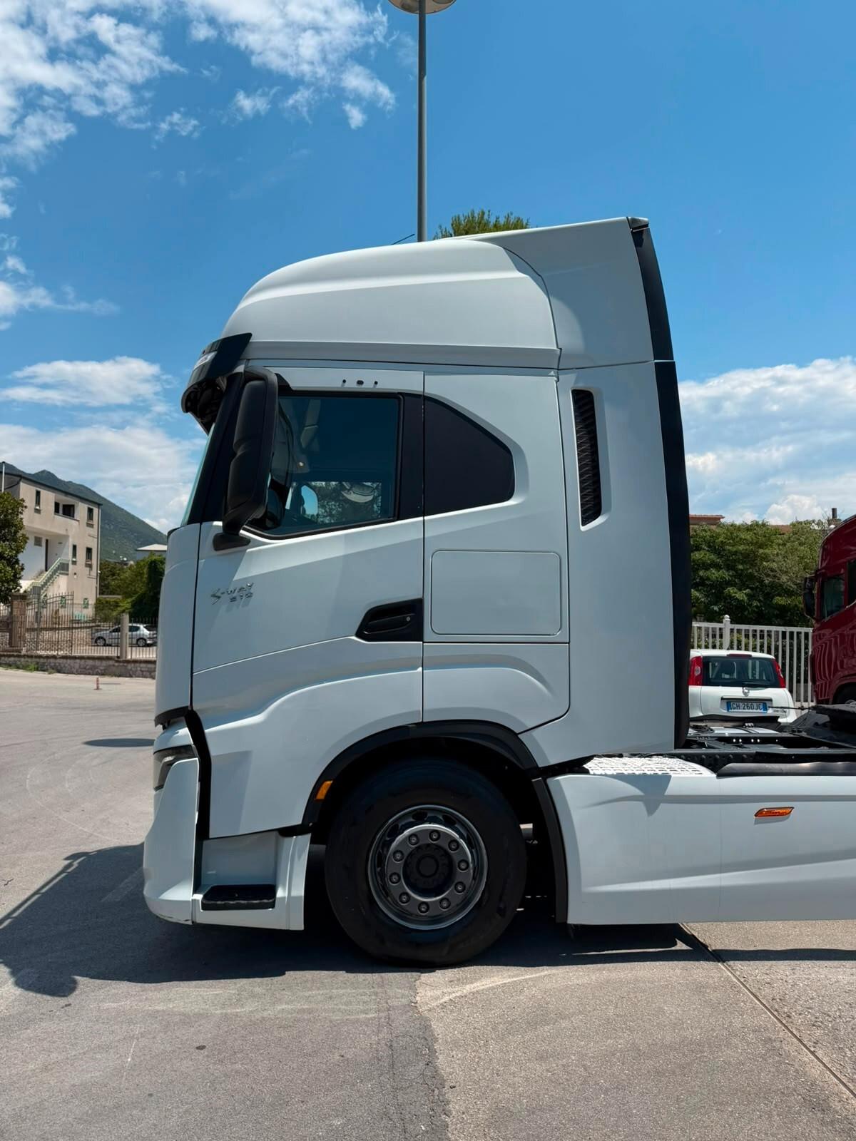 IVECO S-WAY 510