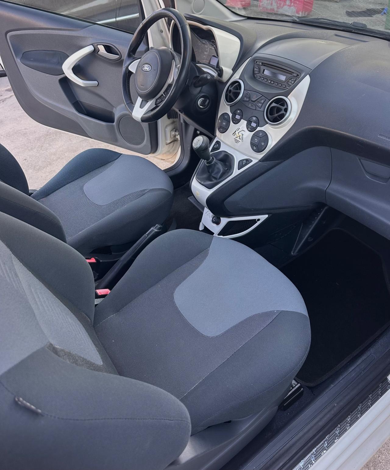 Ford Ka 1.2 Benzina 69CV Titanium Business 2011