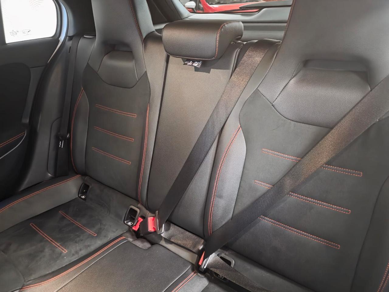 Mercedes-benz A 180 d Automatic Executive AMG LINE