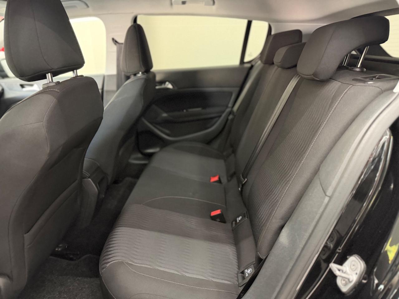 Peugeot 308 BlueHDi 120 S&S Allure 2017