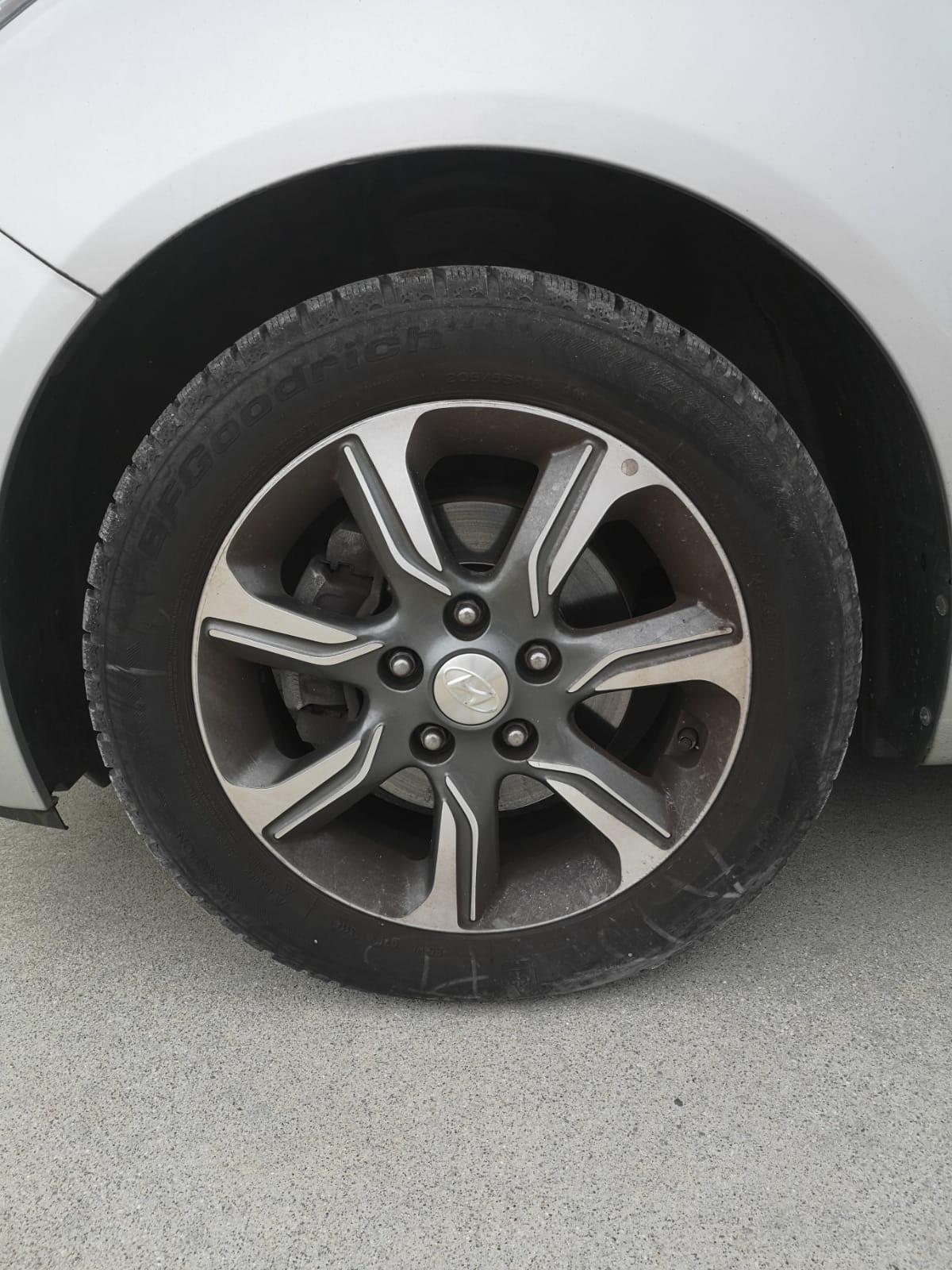 Hyundai i20 1.6 benz 124 CV - 2016