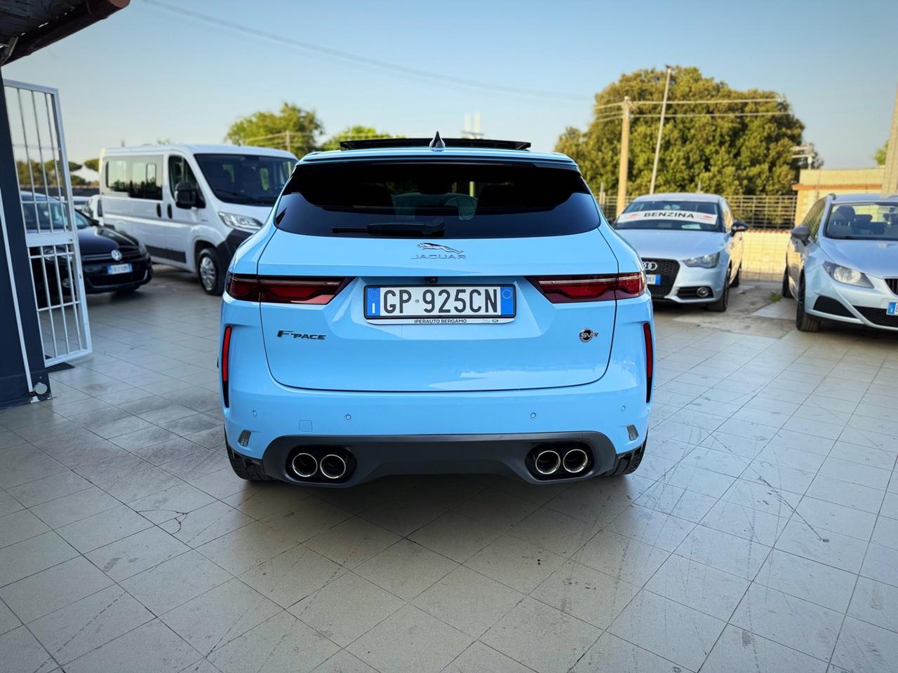 Jaguar F-Pace 5.0 V8 550 CV AWD aut. SVR Extra Full Garanzia 24 Mesi 24.000 km