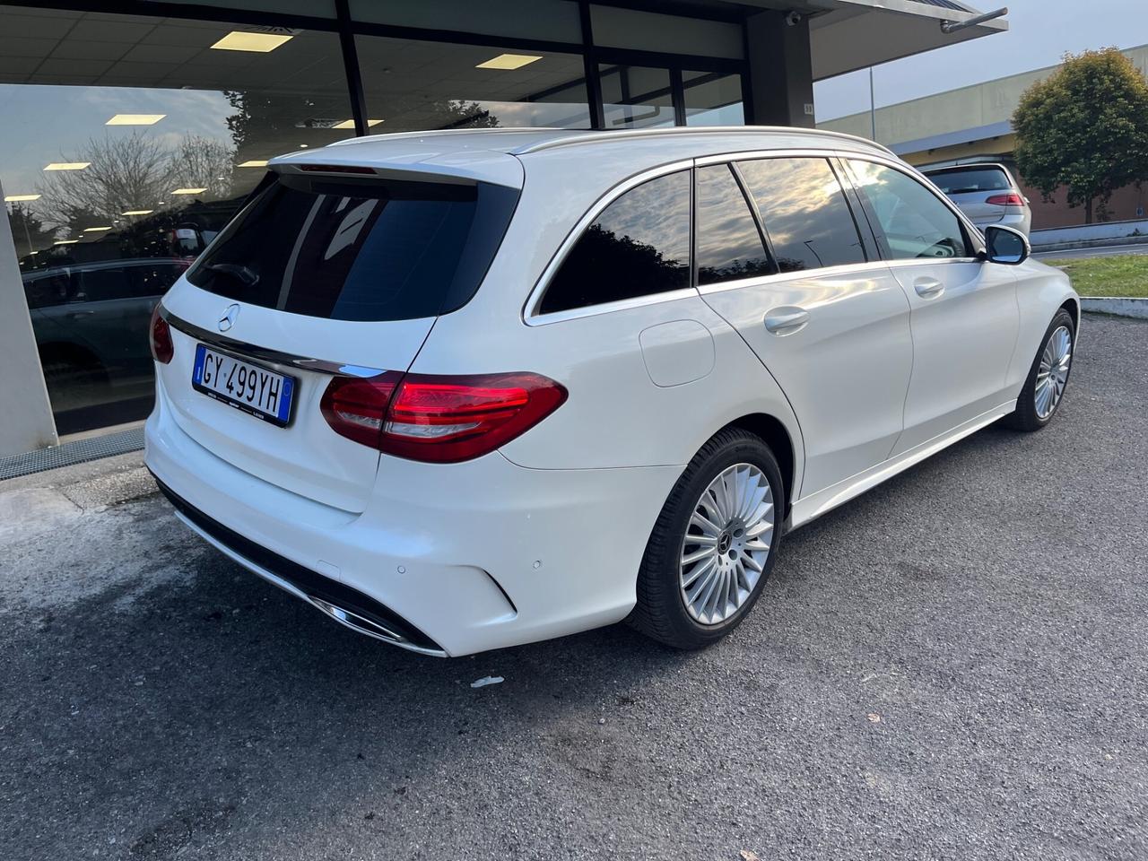 Mercedes C 220 d 170cv AMG 4Matic Auto Premium