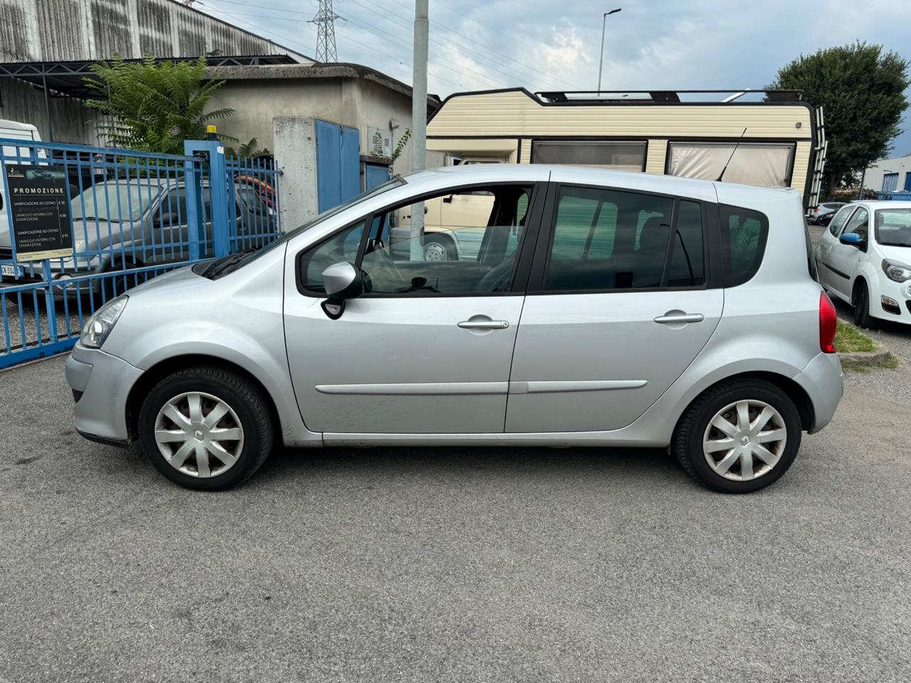 Renault Modus Grand 1.6 16V BVA Live