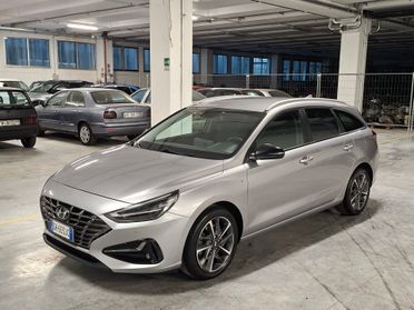 Hyundai i30 1.6 CRDi 48V Prime Wagon DCT MOTORE K.O.