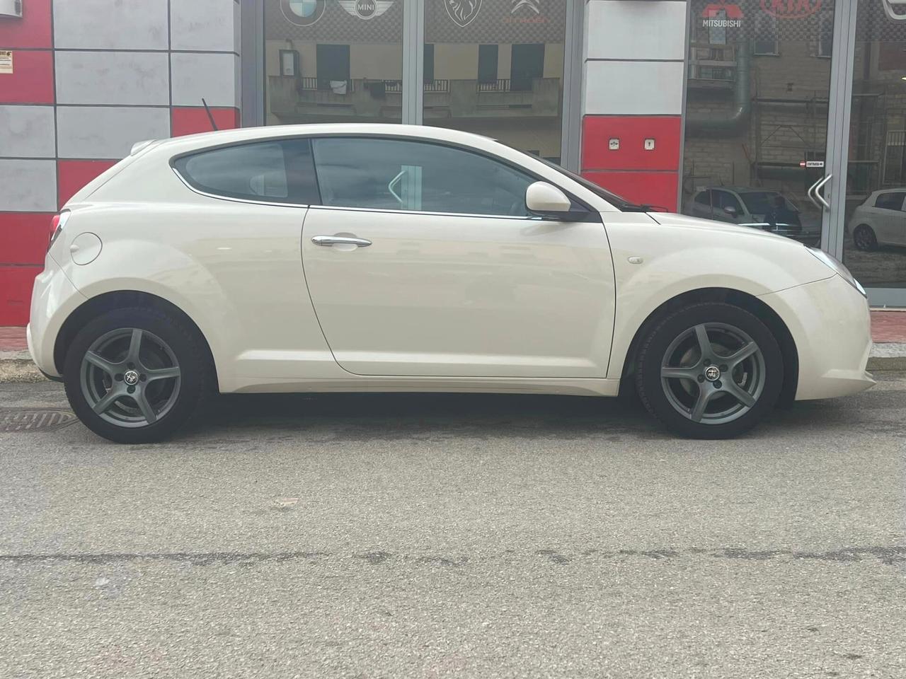 Alfa Romeo MiTo Distintive 1.4