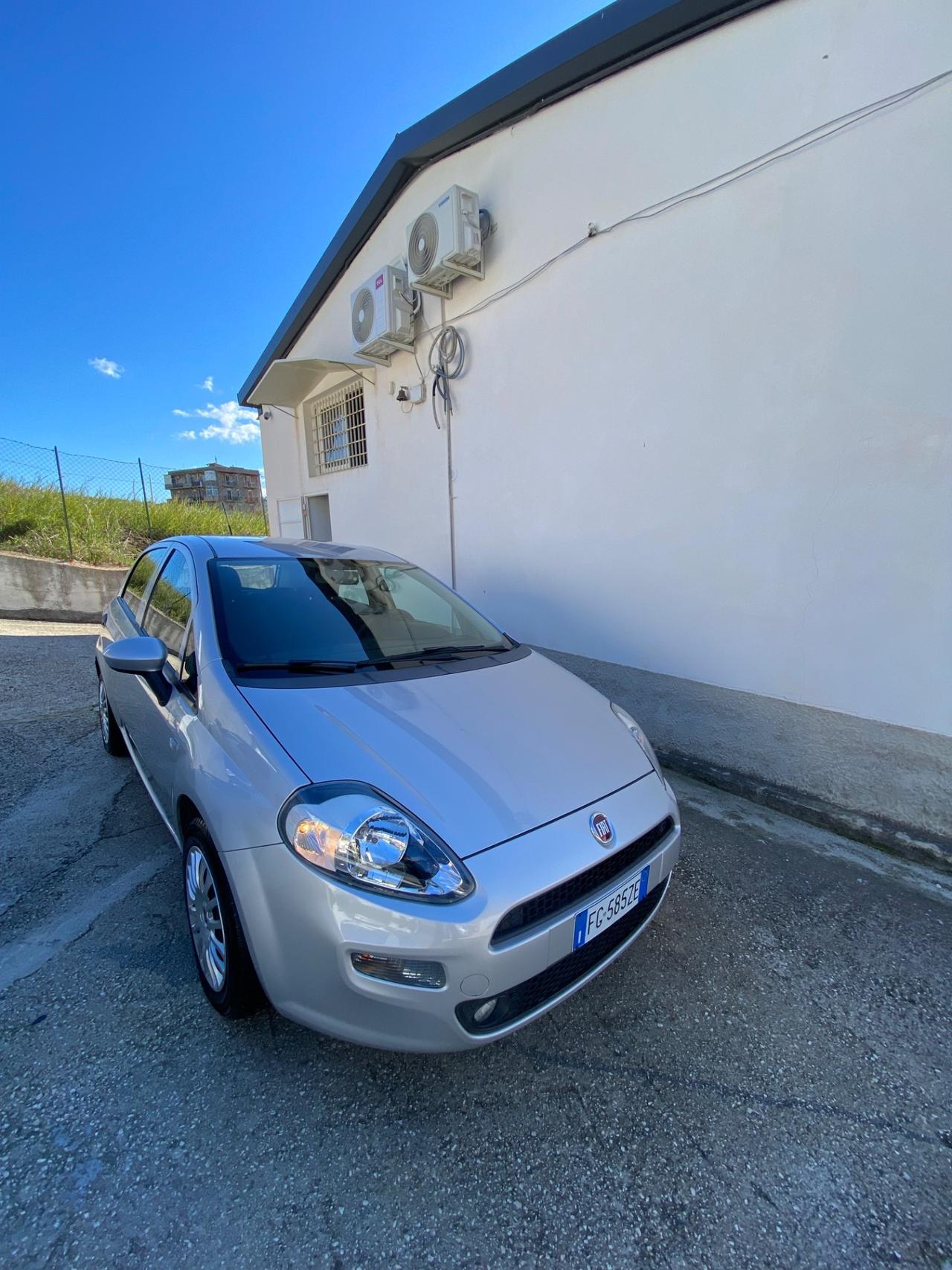 Fiat Punto 1.3 MJT II S&S 95 CV 5 porte Street