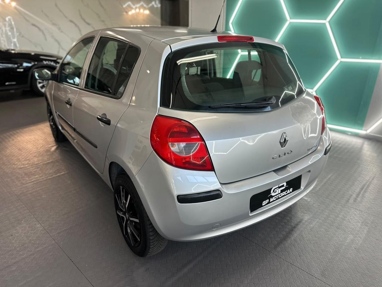 Renault Clio Storia 1.2 5 porte Confort