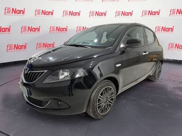 Lancia Ypsilon 1.0 FireFly 5 porte S&S Hybryd Gold