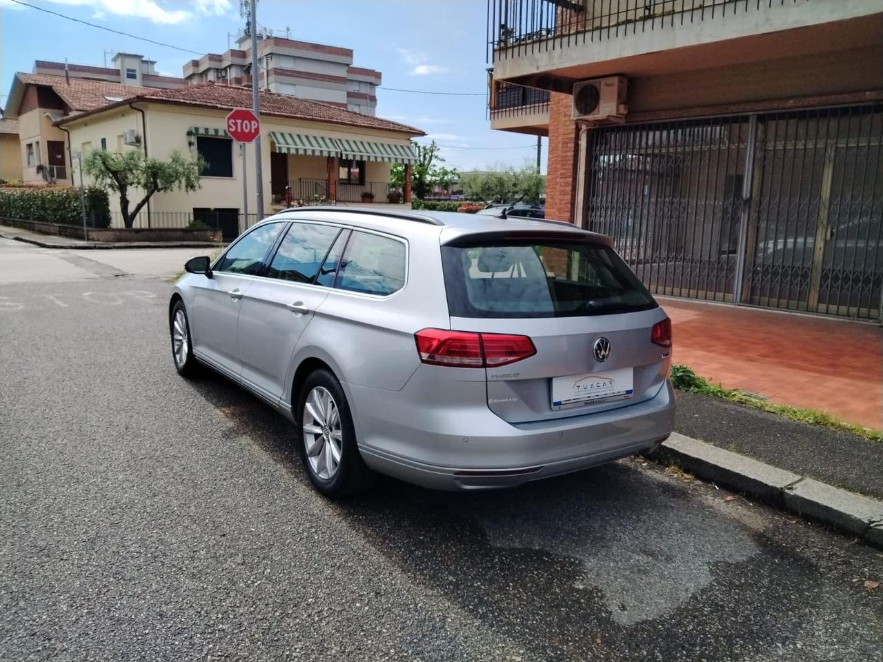 Volkswagen Passat Comfortline 1.6 TDI