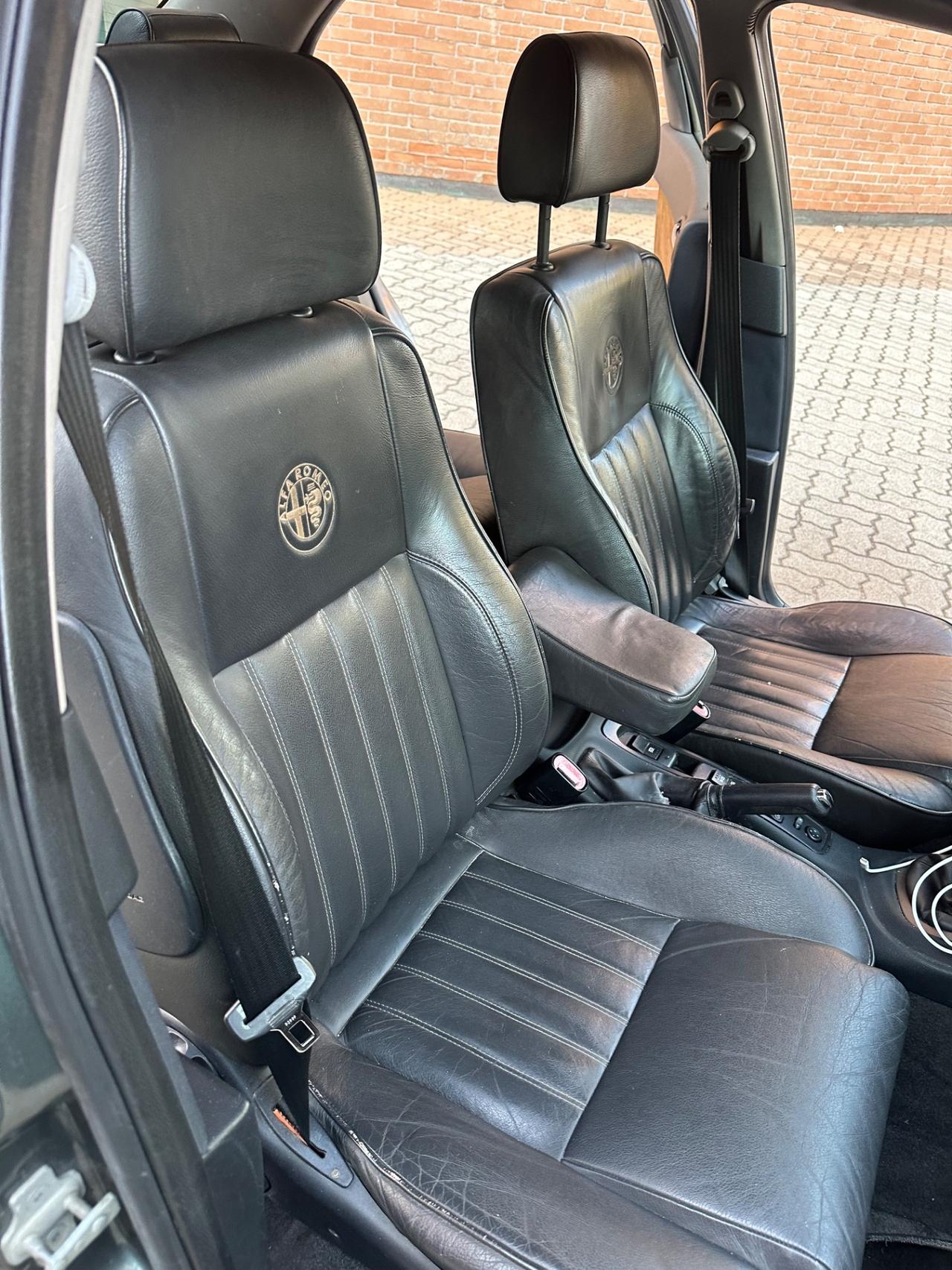 Alfa Romeo 156 1.6i 16V Twin Spark cat Progression