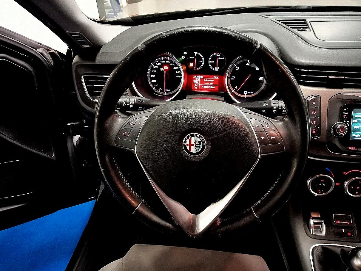 ALFA ROMEO GIULIETTA 1.6 JTDM DISTINCTIVE PRONTA CONSEGNA