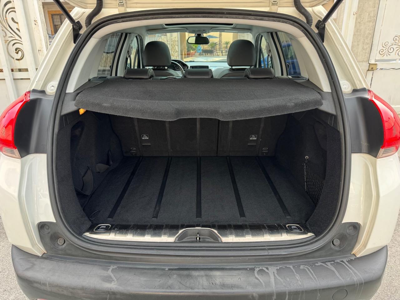 Peugeot 2008 1.6 DIESEL 115CV Allure 2015