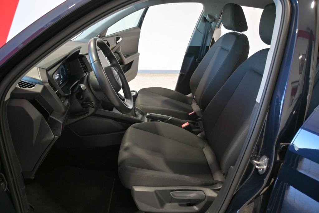 AUDI A1 SBK 95CV ATTRACTION *2022