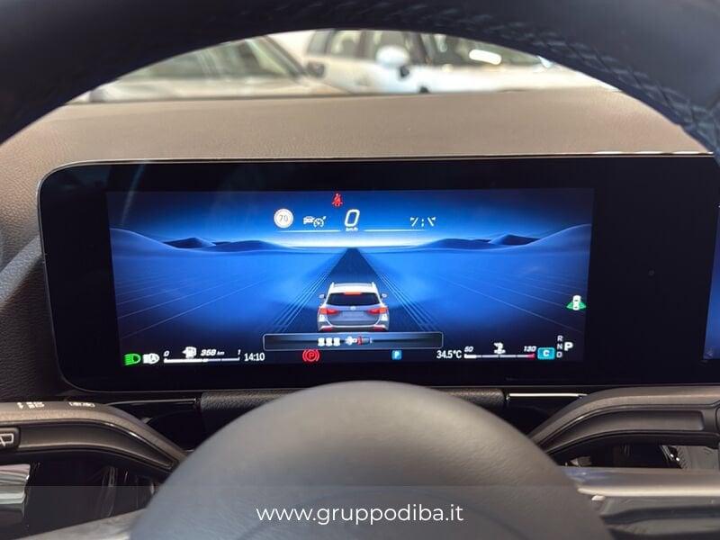 Mercedes-Benz GLA GLA-H247 2023 200 d AMG Line Advanced Plus auto