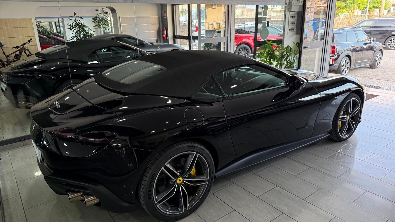 Ferrari Roma Spider KM0 UFF ITALIA
