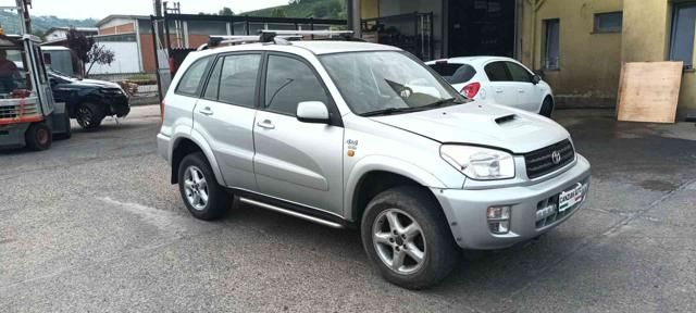 TOYOTA RAV 4 2.0 Tdi D-4D MOTORE ROTTO