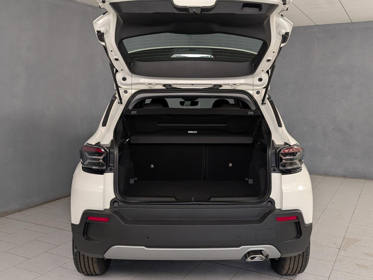 Jeep Avenger 1.2 Turbo E-Hybrid 110cv eDCT6 Altitude