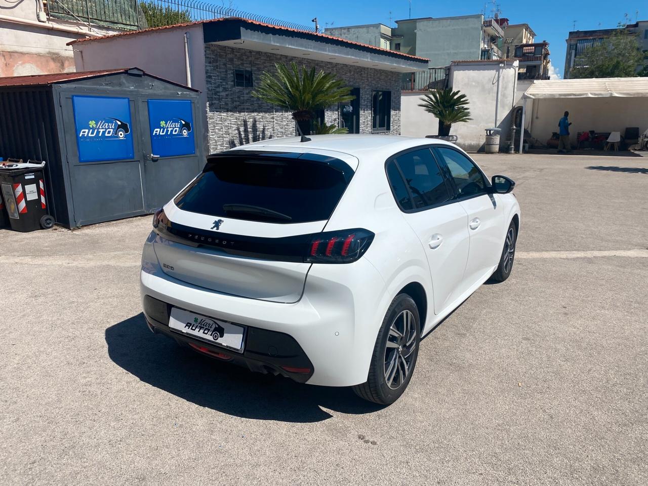 Peugeot 208 PureTech 100 Stop&Start 5 porte Allure