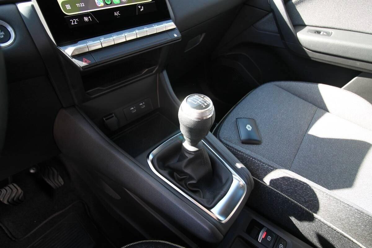 Renault Captur TCe 90 Techno 18.000KM|2025