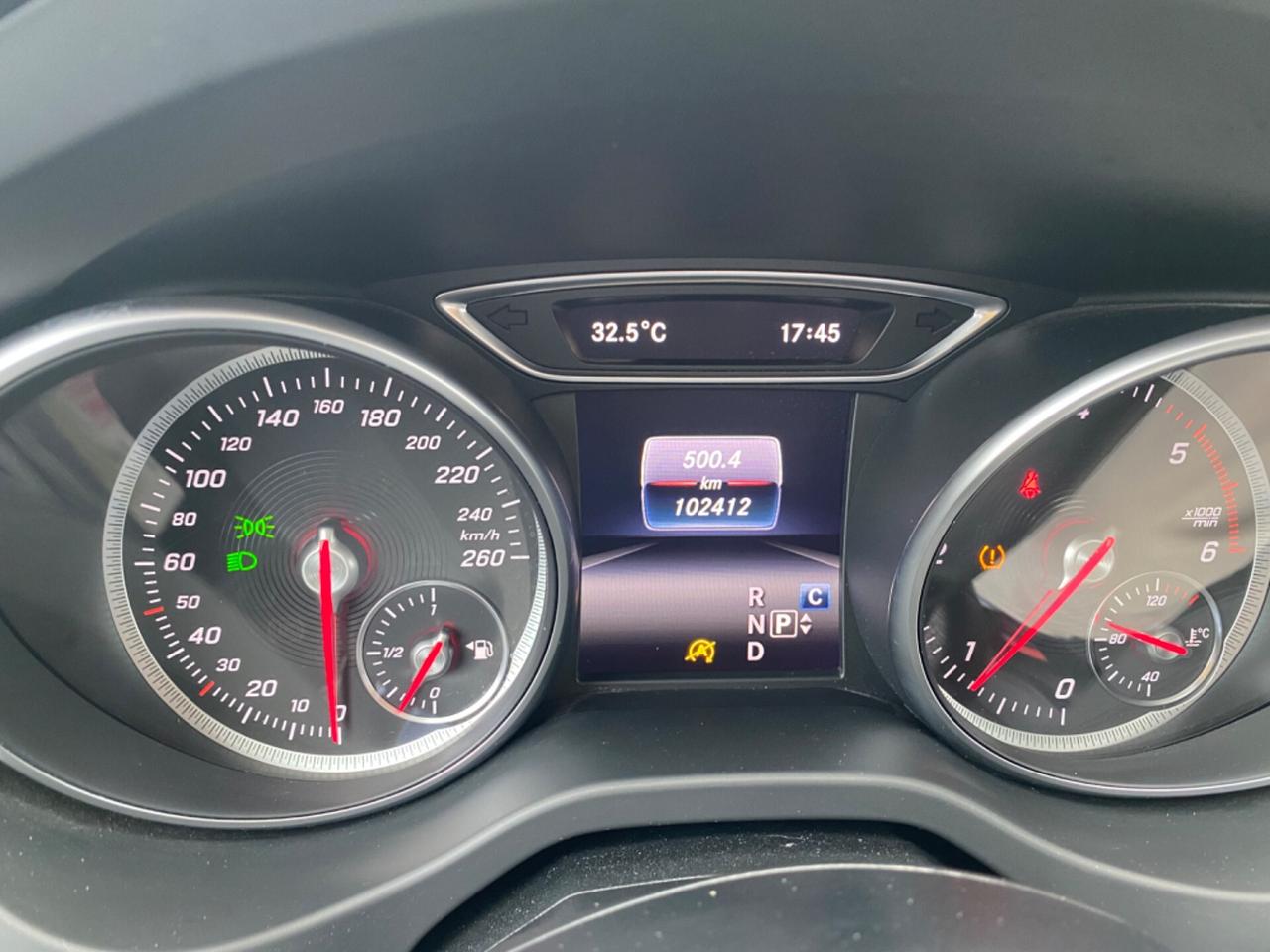 Mercedes-benz CLA 200 d 4Matic Automatic Premium