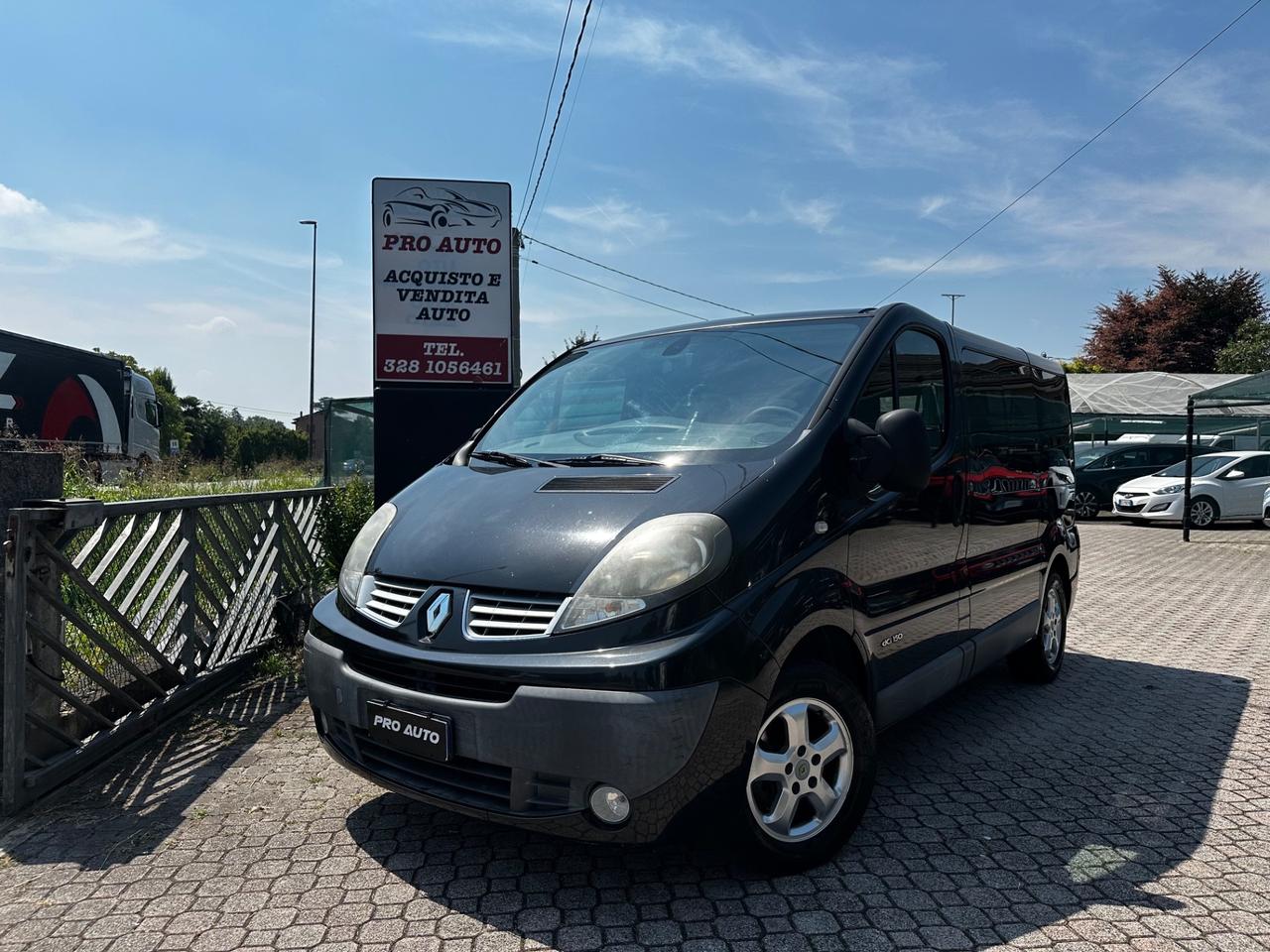 Renault Trafic T29 2.5 dCi OMOLOFATO PER DISABILI