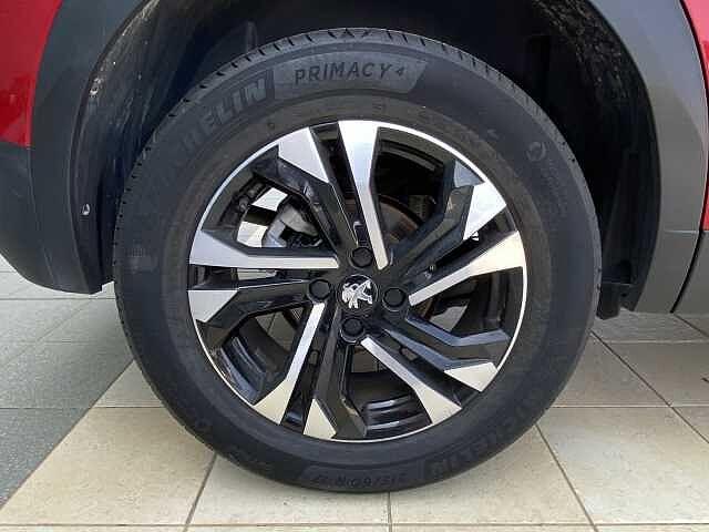 Peugeot 2008 PureTech 130 S&S Allure Pack