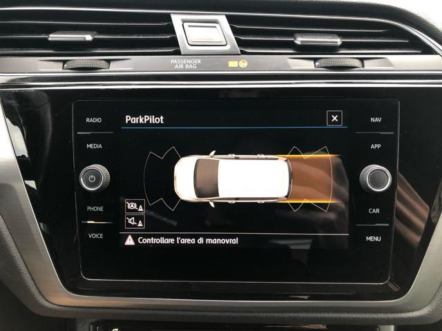 VOLKSWAGEN Touran 1.6 TDI 115 CV SCR DSG Business BlueMotion Technol