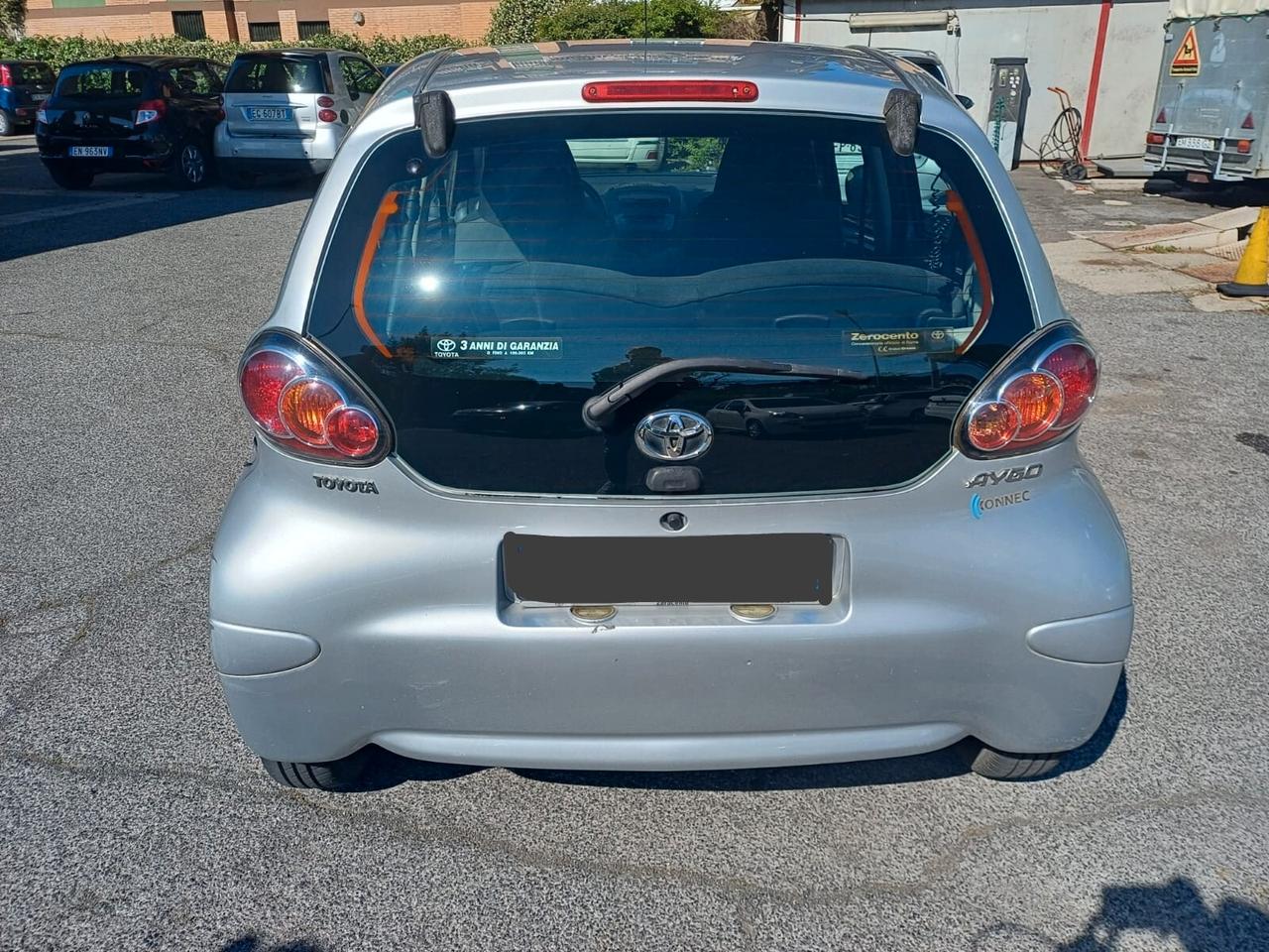 Toyota Aygo 1.0 12V VVT-i 5 porte Sol Connect