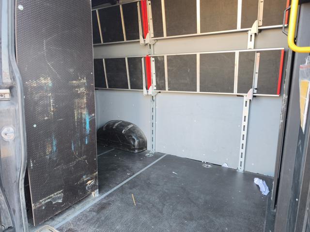 VOLKSWAGEN Crafter 30 2.0 tdi 140cv L3H3 Logistic my19