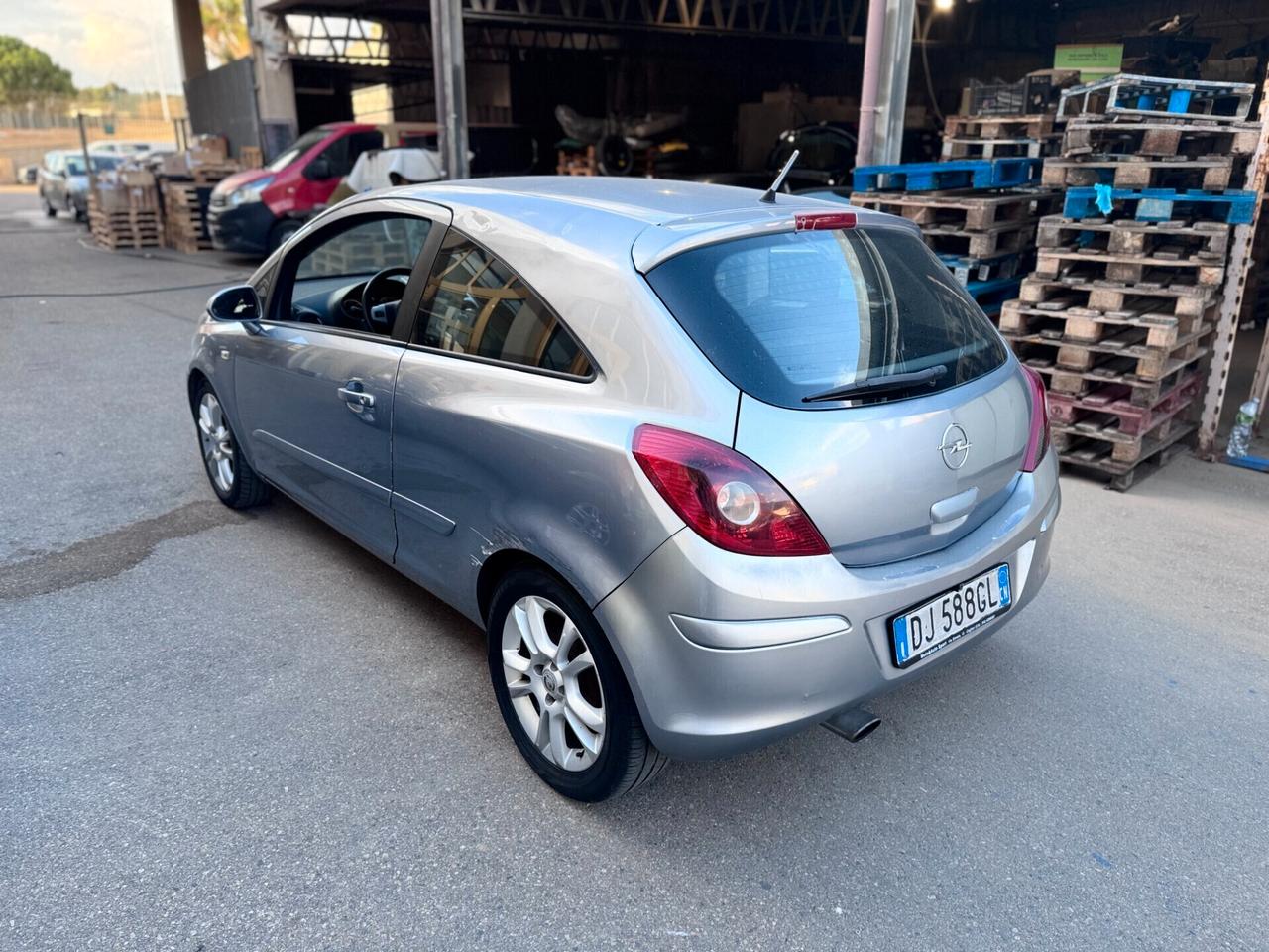 Opel Corsa 1.3 CDTI 75CV 3 porte Enjoy