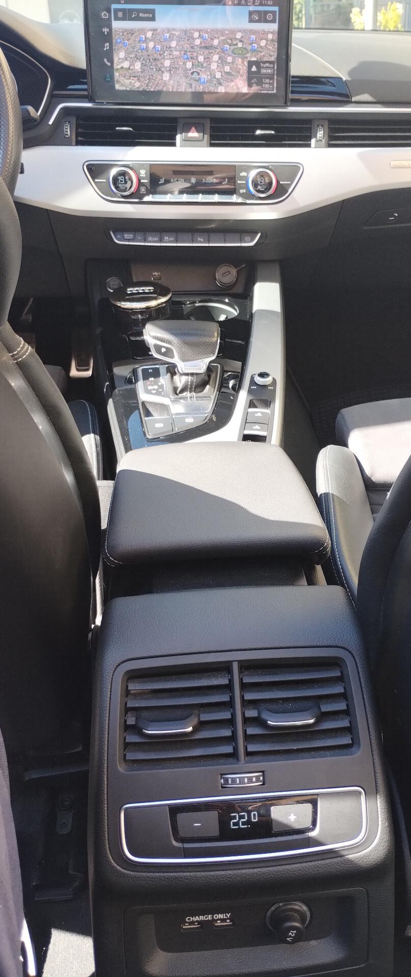 Audi A5 Cabrio 45 TFSI quattro S tronic line edition
