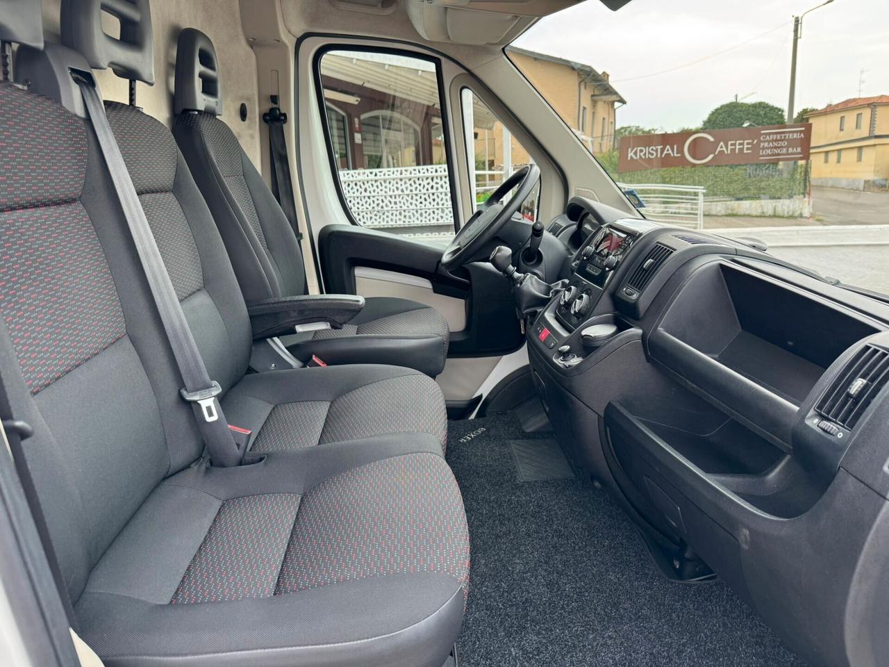 Peugeot Boxer 330 2.0 BlueHDi 130CV PC-TN Furgone
