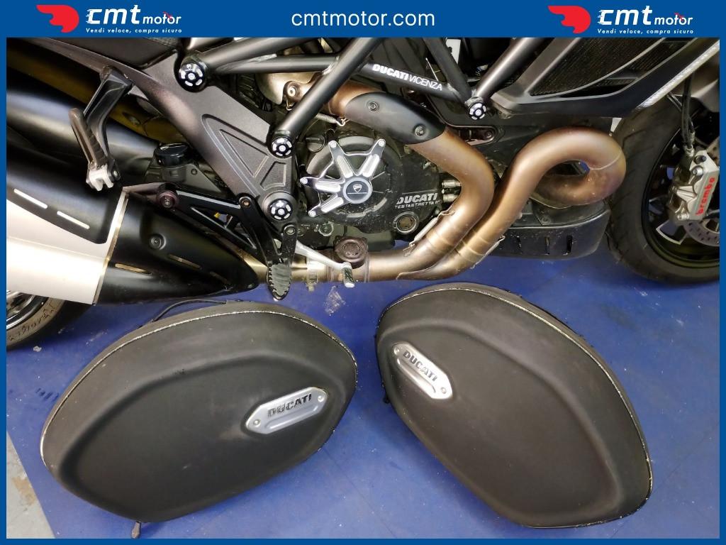 Ducati Diavel 1200 - 2014