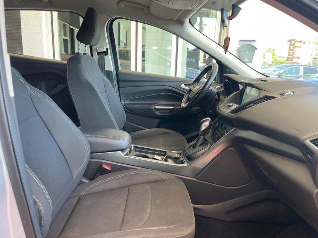 FORD Kuga 2.0 TDCI 150 CV S&S 4WD ?GANCIO TRAINO?