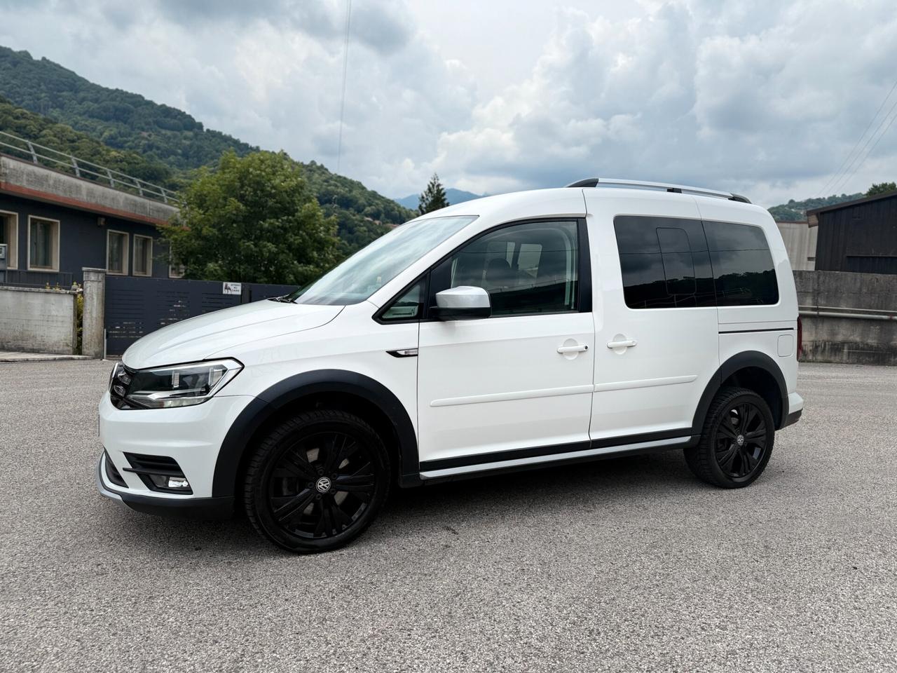 Volkswagen Caddy 2.0 TDI 122 CV 4MOTION Alltrack