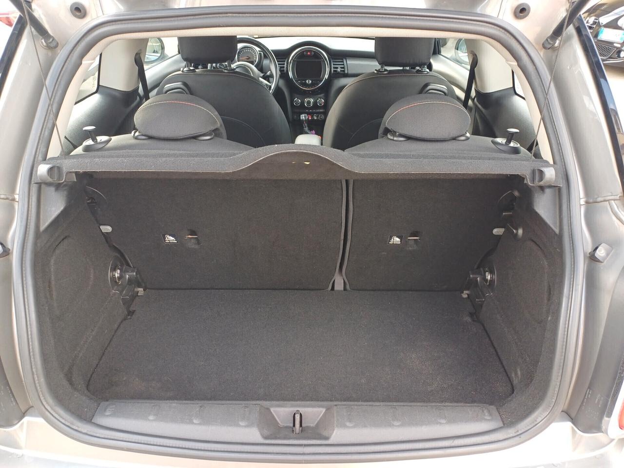 Mini 1.5 COOPER D Boost