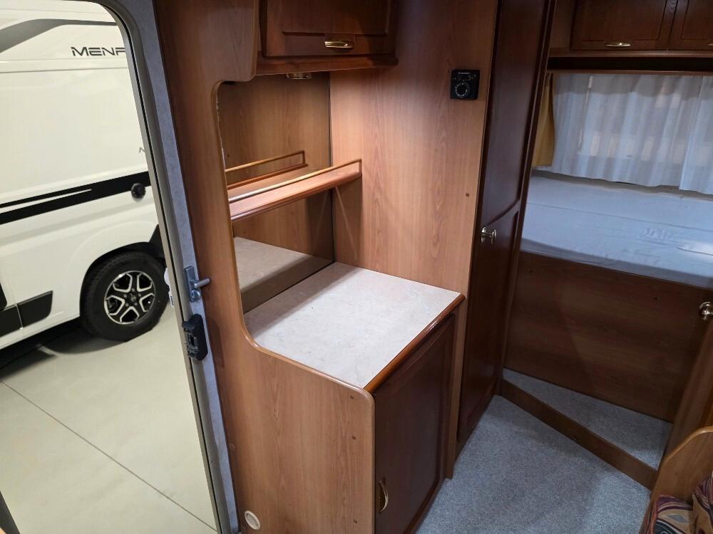 CAMPER ELNAGH SLEEK 595