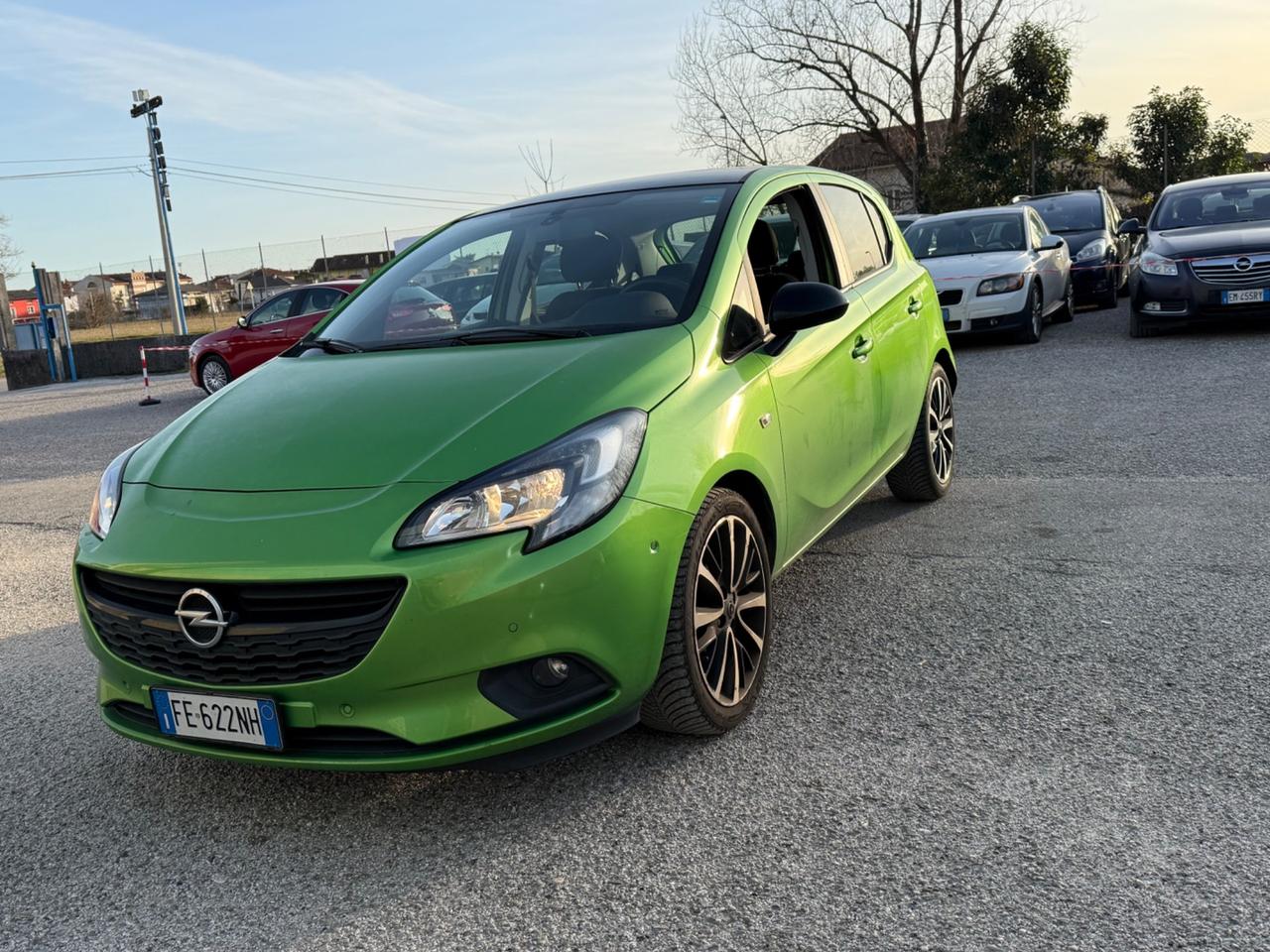 Opel Corsa 1.2 Coupé b-Color