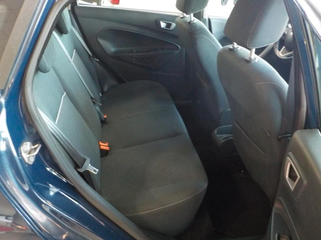 Ford Fiesta 1.2 60CV 5p. Titanium . Guidabile da neopatentati.