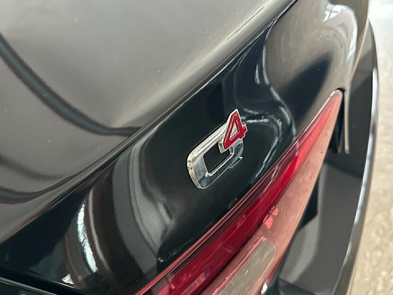 Alfa Romeo Giulia Q4 2.2 TURBODIESEL 210 cv. AT8 TI (KM 0)