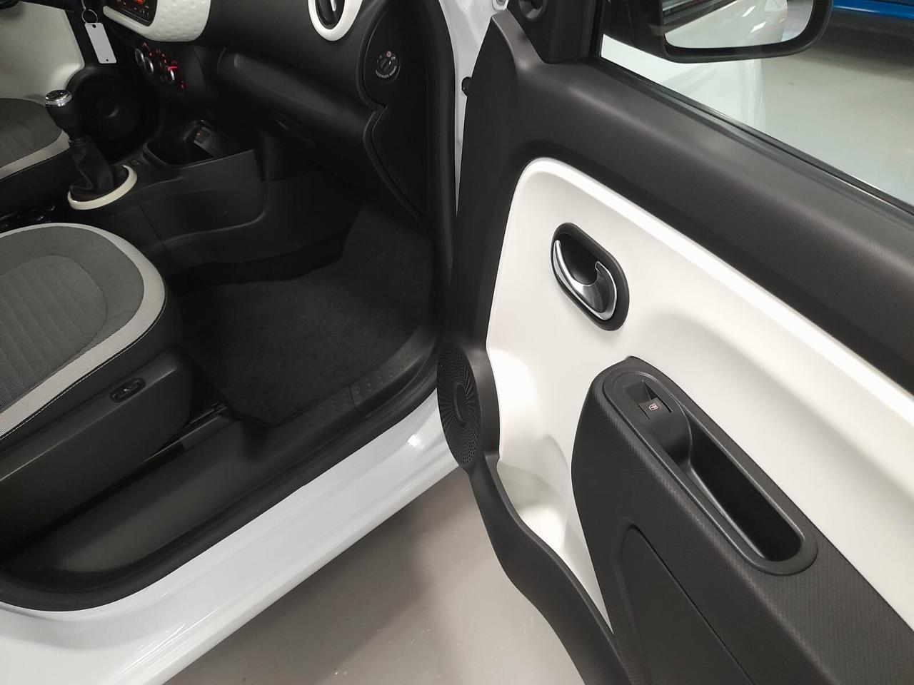 Renault Twingo SCe 65 CV Intens