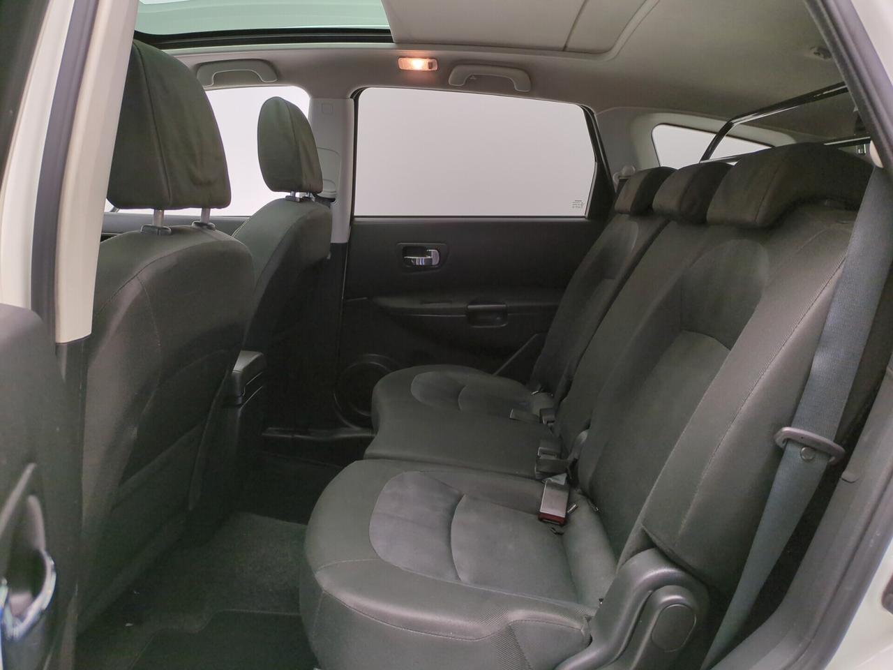 Nissan Qashqai Qashqai+2 2.0 dCi DPF 4WD aut. n-tec