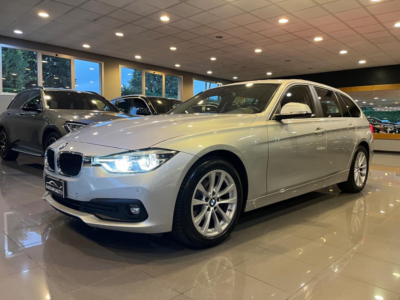 BMW 318d Touring 2018 AUTOMATICA !